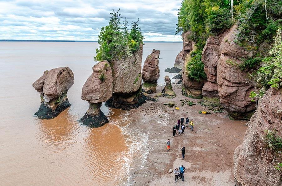 The Fundy Rocks Resort Hopewell Cape Esterno foto