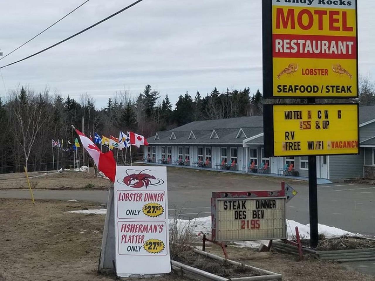 Fundy Rocks Motel Hopewell Cape Esterno foto